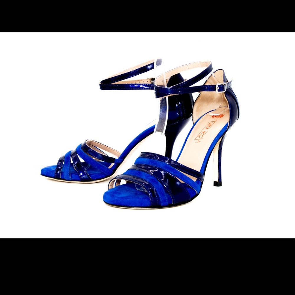 TINTA ROJA TANGO SHOES 
Royal Blue Strappy Ankle Wrap Heels